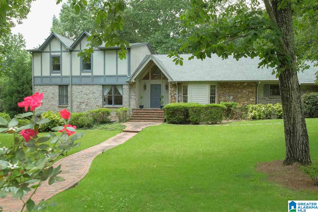 2910 Westmoreland Dr