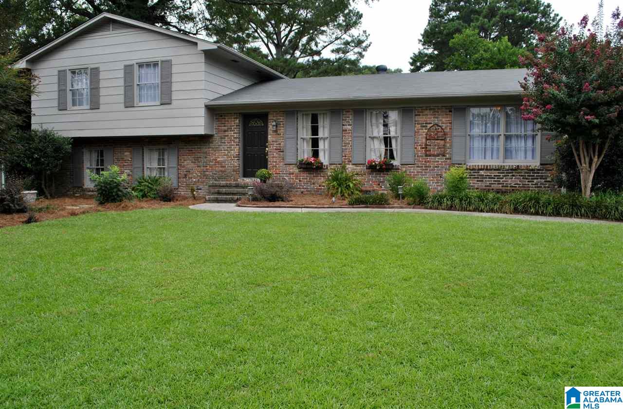 3812 Asbury Pl