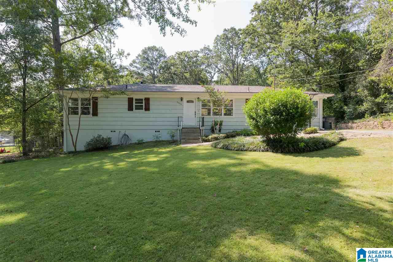 2324 Laurel Ln