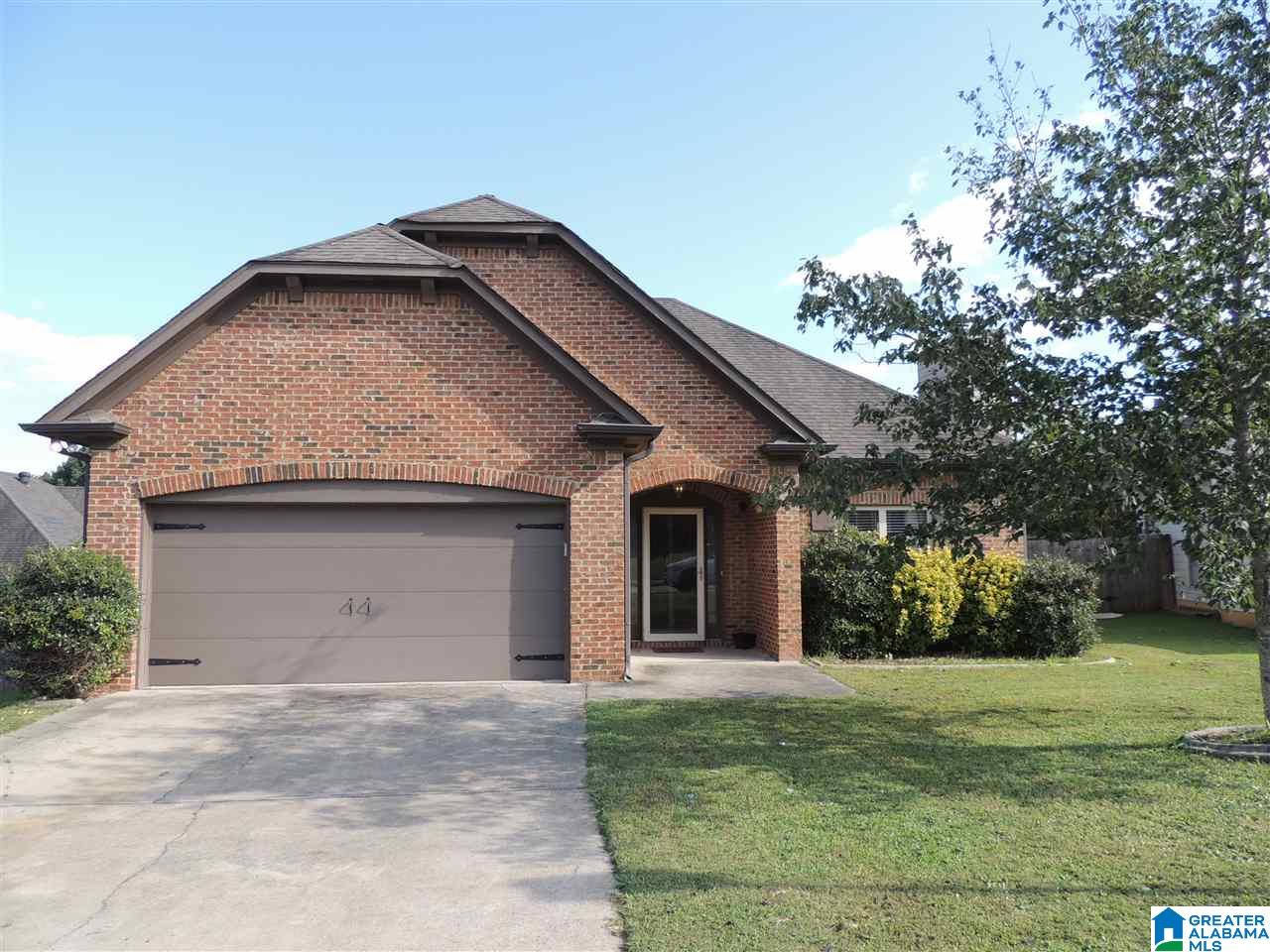 2020 Shamrock Ln