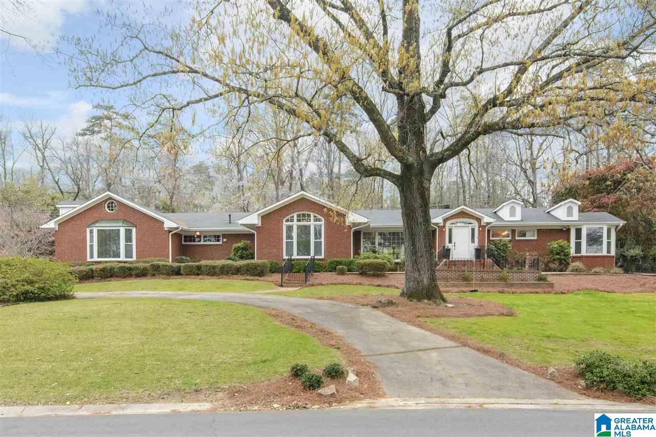 3208 N Woodridge Rd
