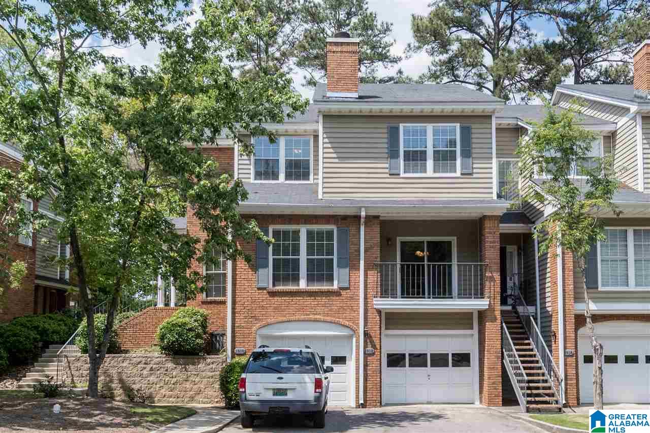 1912 Waterford Pl