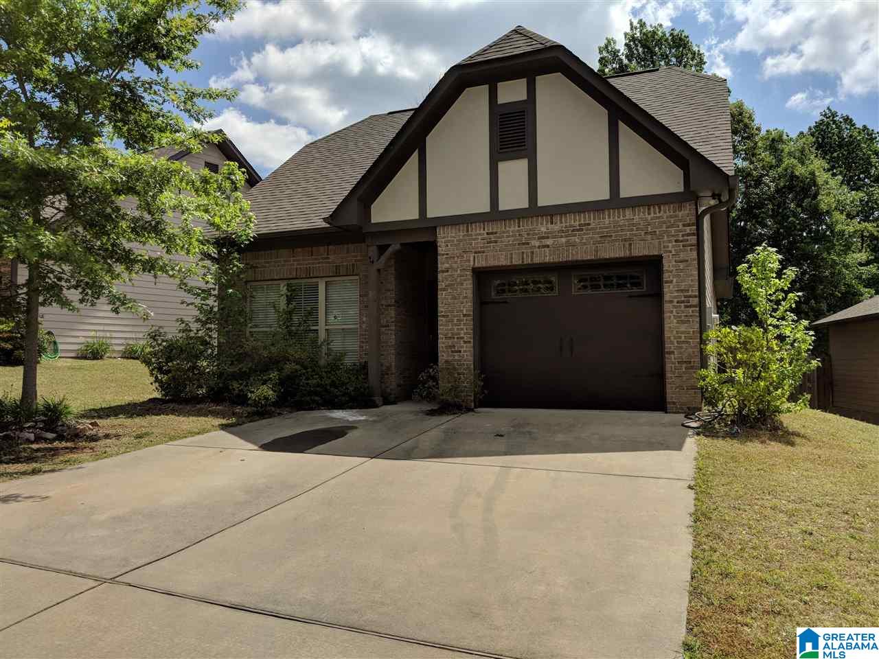 215 Kingston Ct