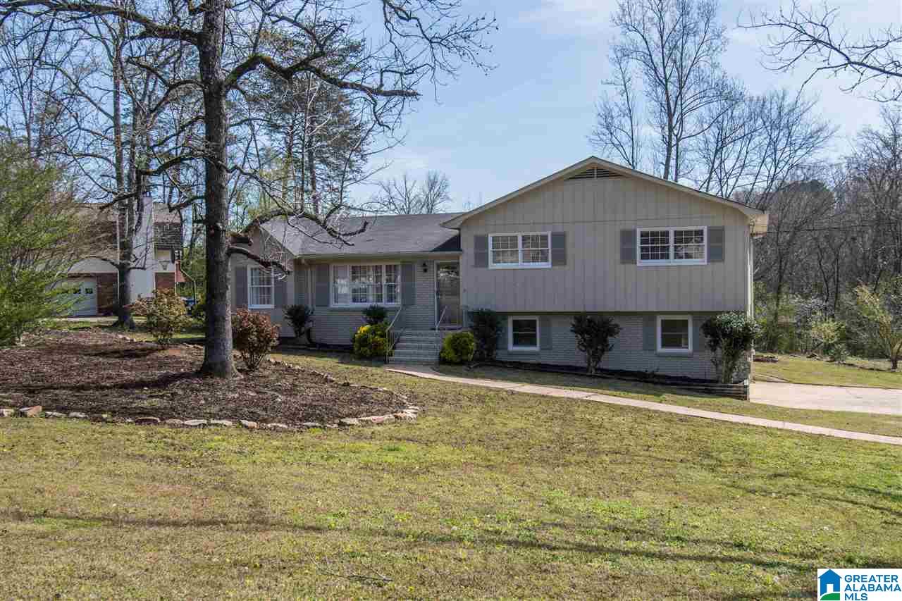 949 Shady Brook Cir