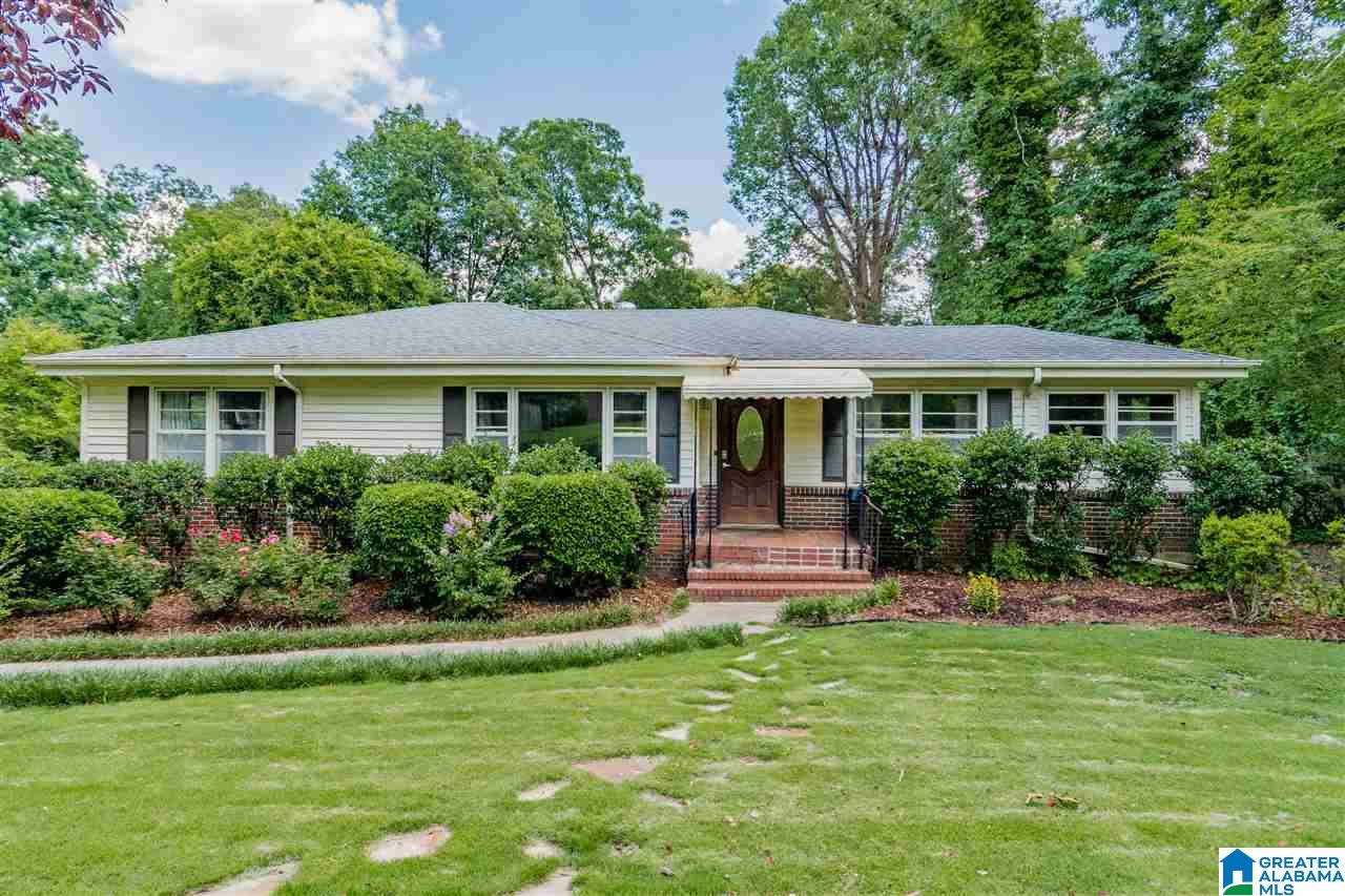 631 Elm St