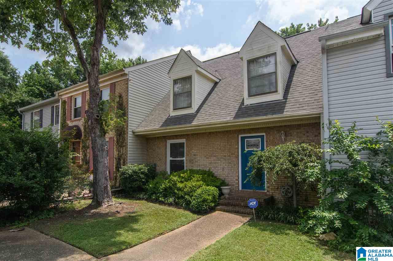 715 Cahaba Manor Trl