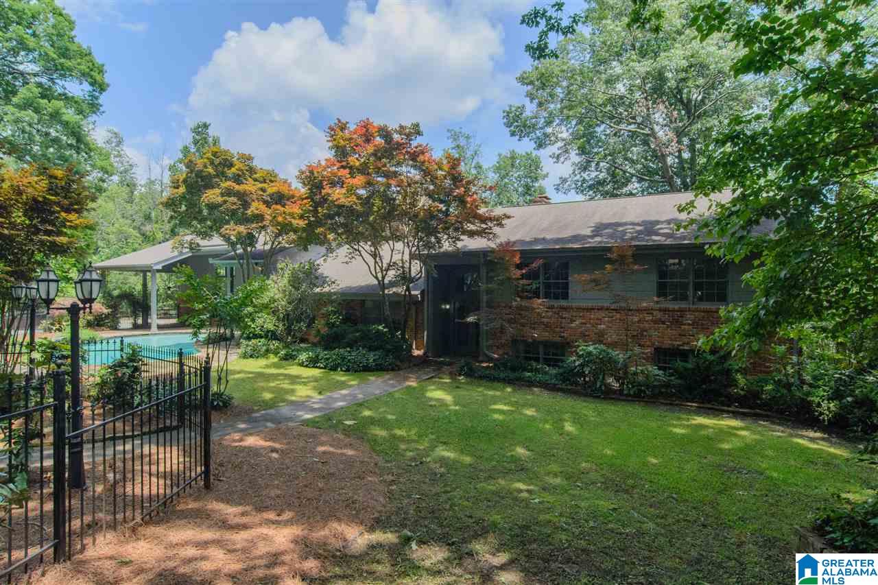 2709 Woodlane Cir