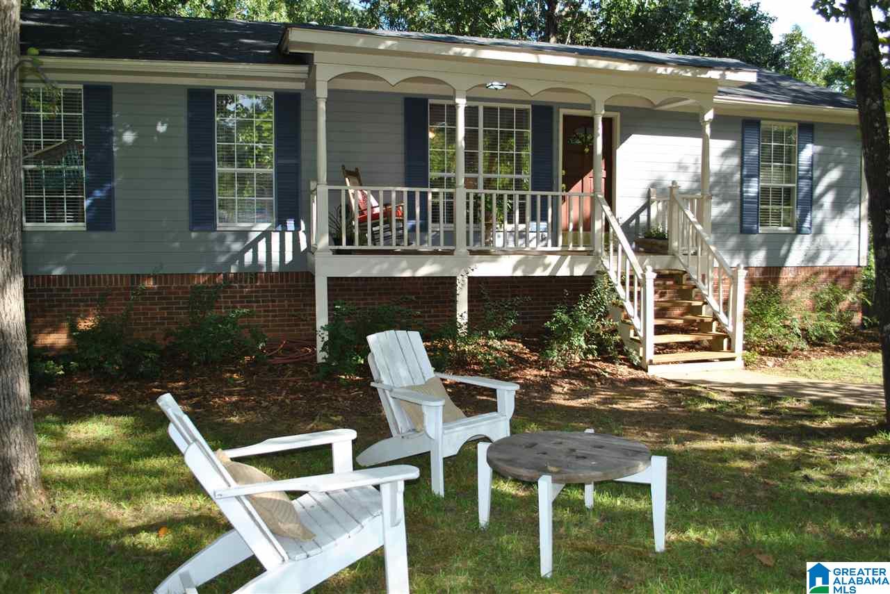 3633 Forest Trce