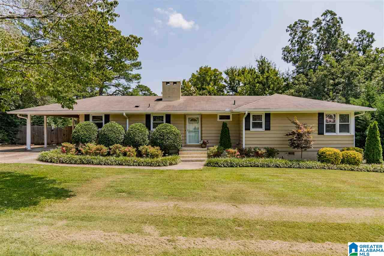 2005 Crestmont Dr