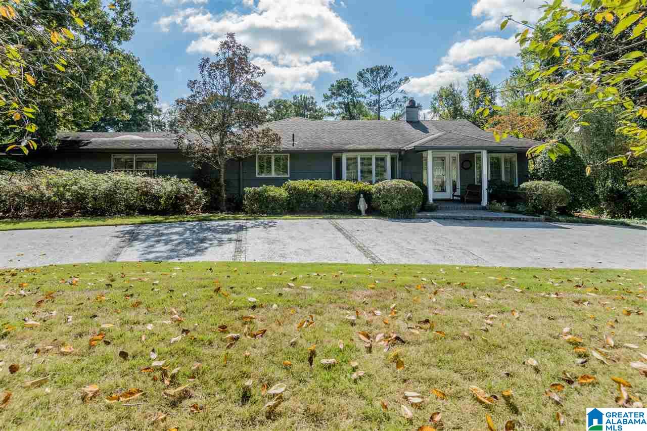 301 Crest Dr