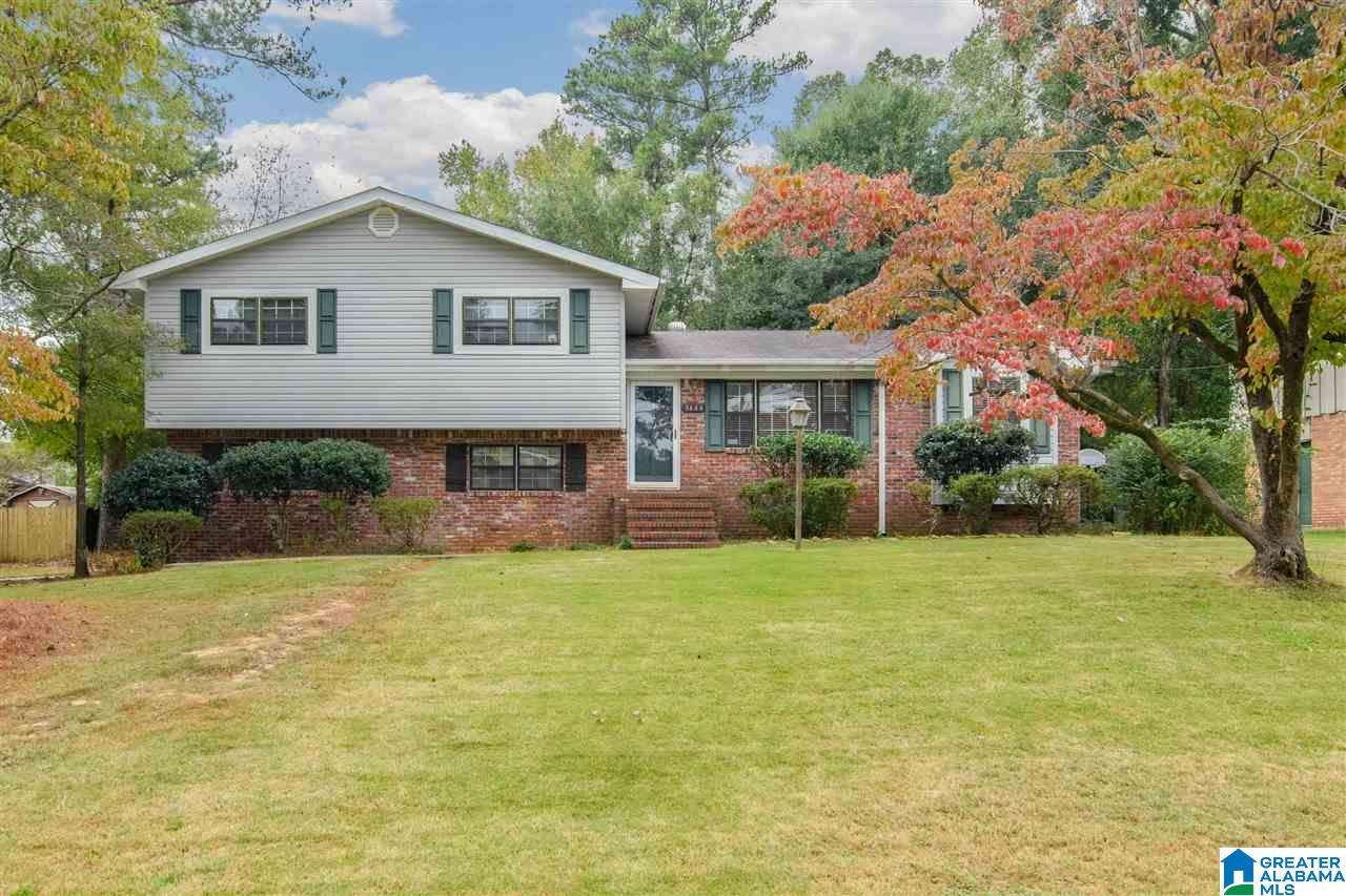 3444 Loch Ridge Dr