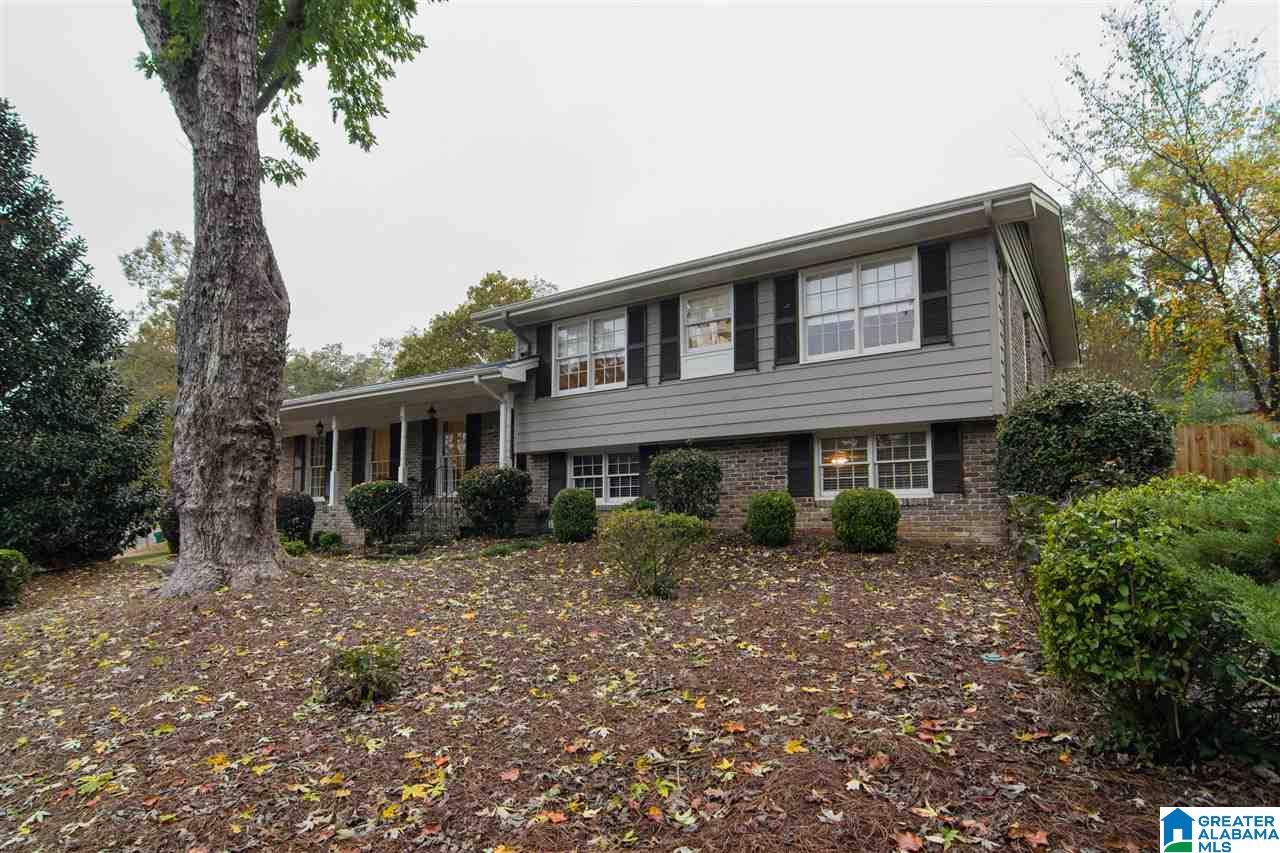 3728 Crestbrook Rd
