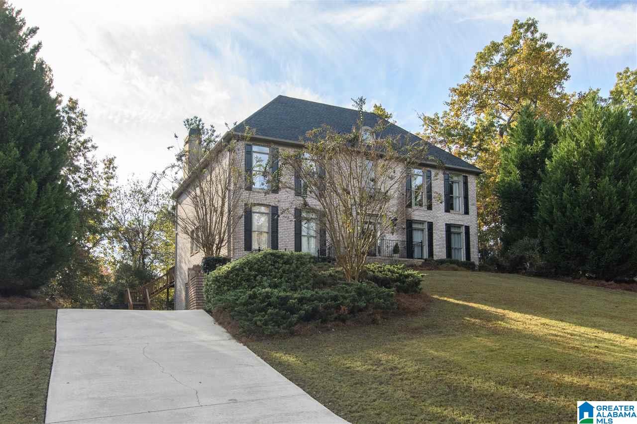 1025 Briarcliff Trce