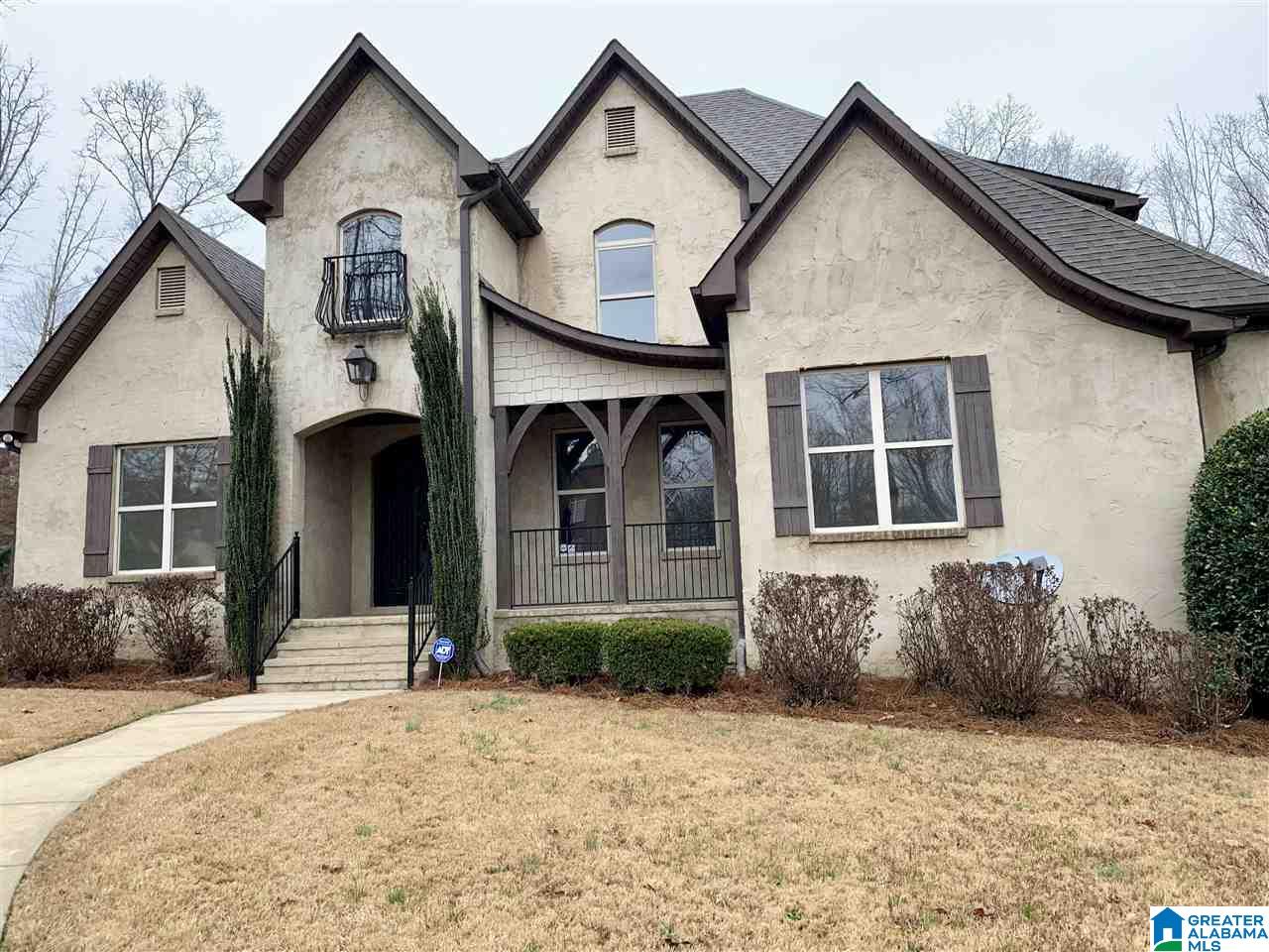 2034 Liv Dr