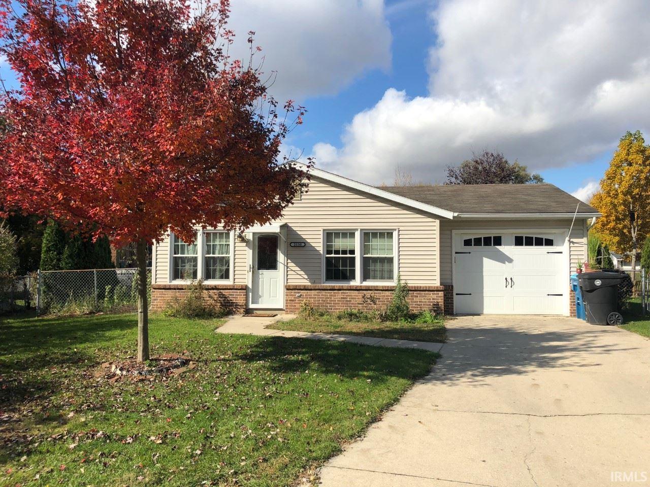 Naomi Eason Re Max Realty One 2030 Roscoe Street