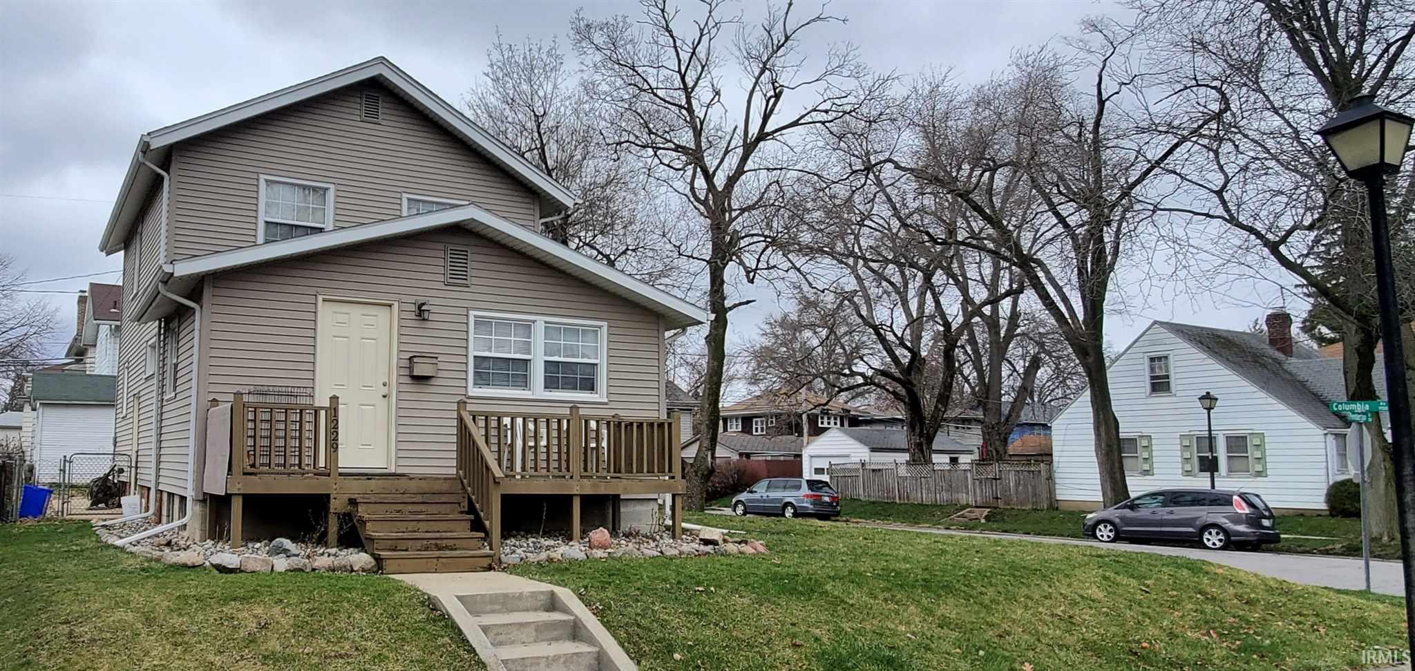 1229 Pemberton
