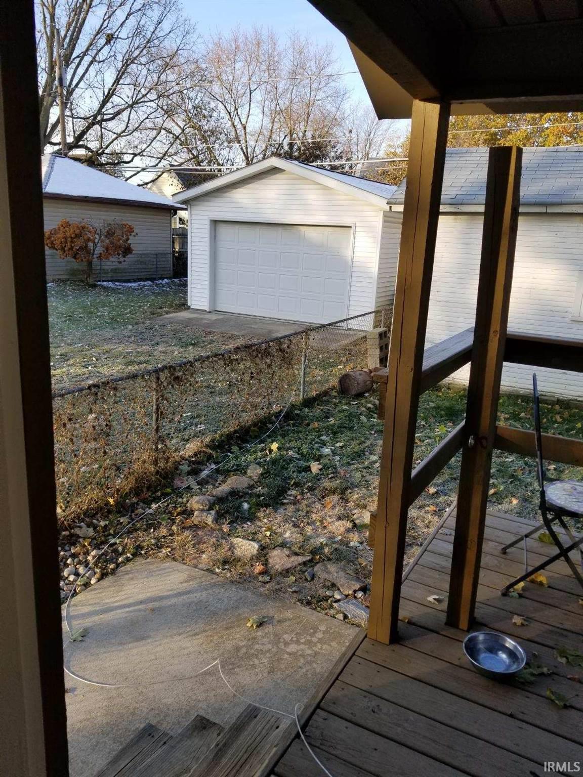 1229 Pemberton
