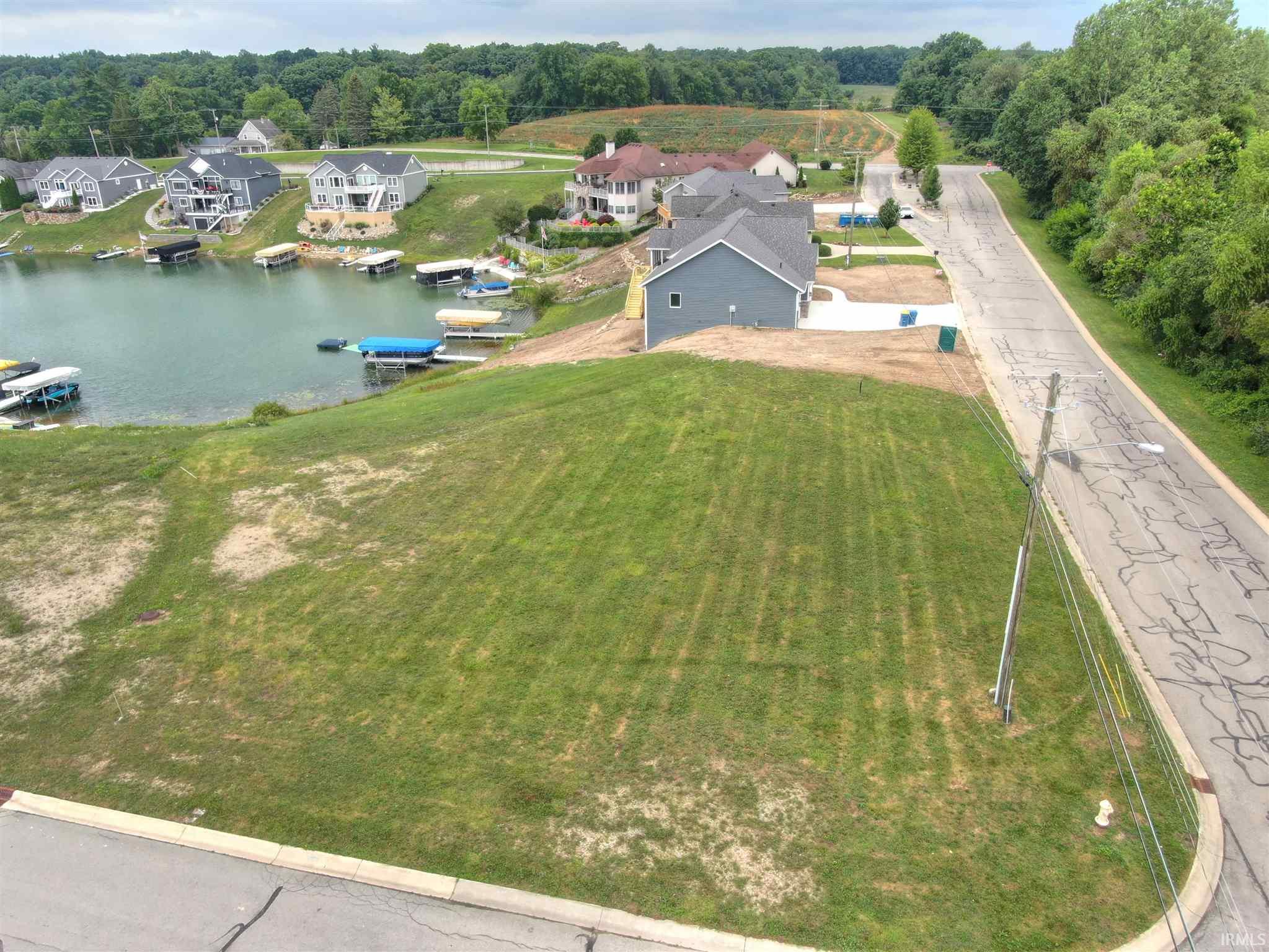 36 Ln 280 Hamilton Lake