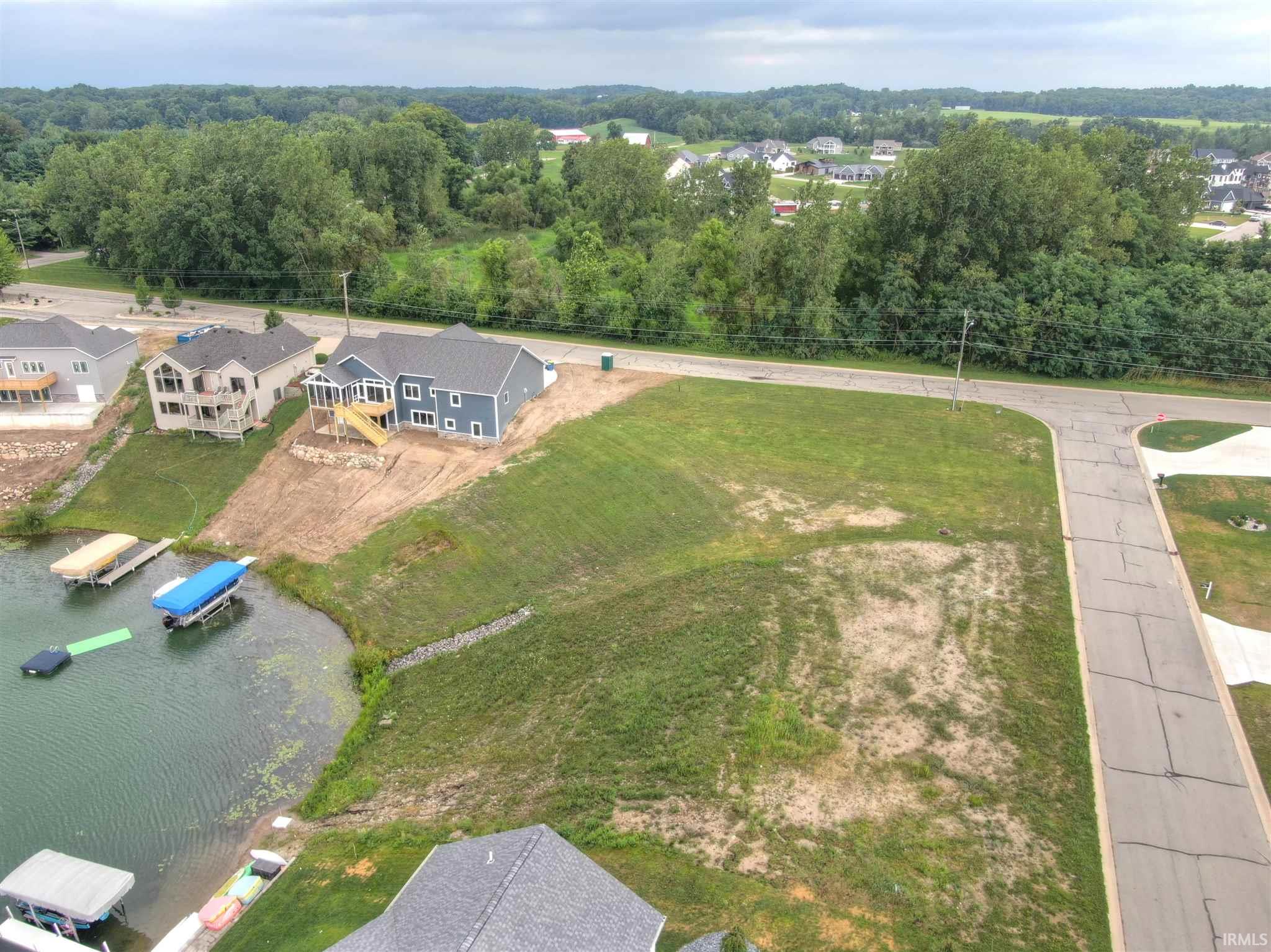 36 Ln 280 Hamilton Lake