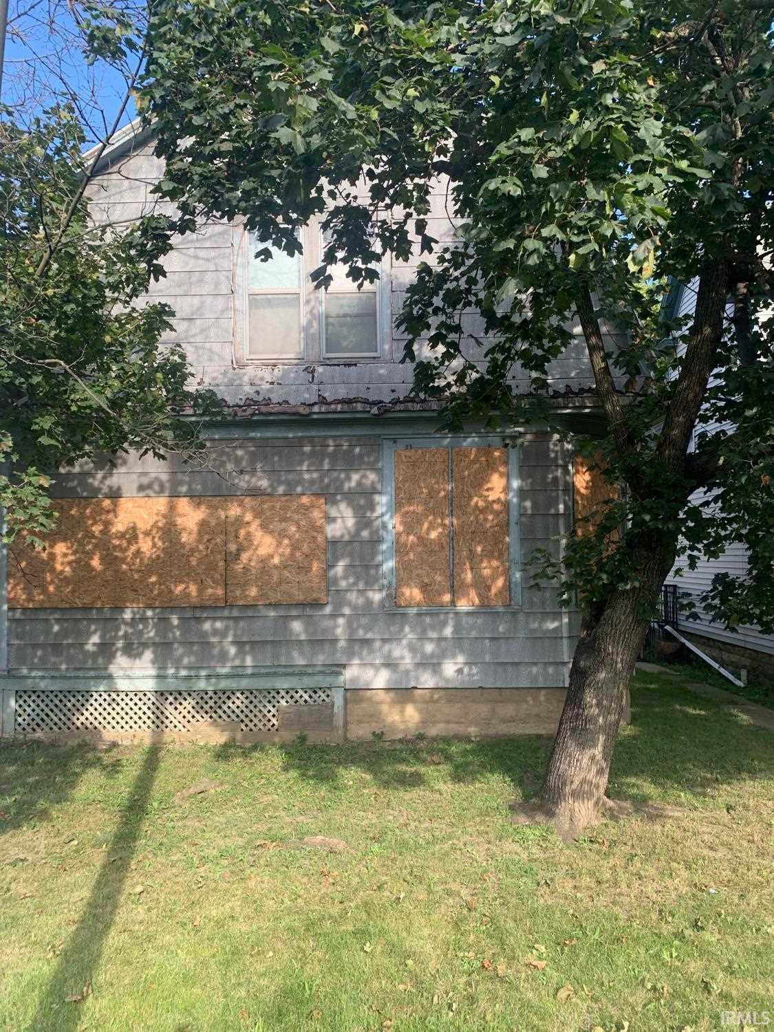 2801 Clinton