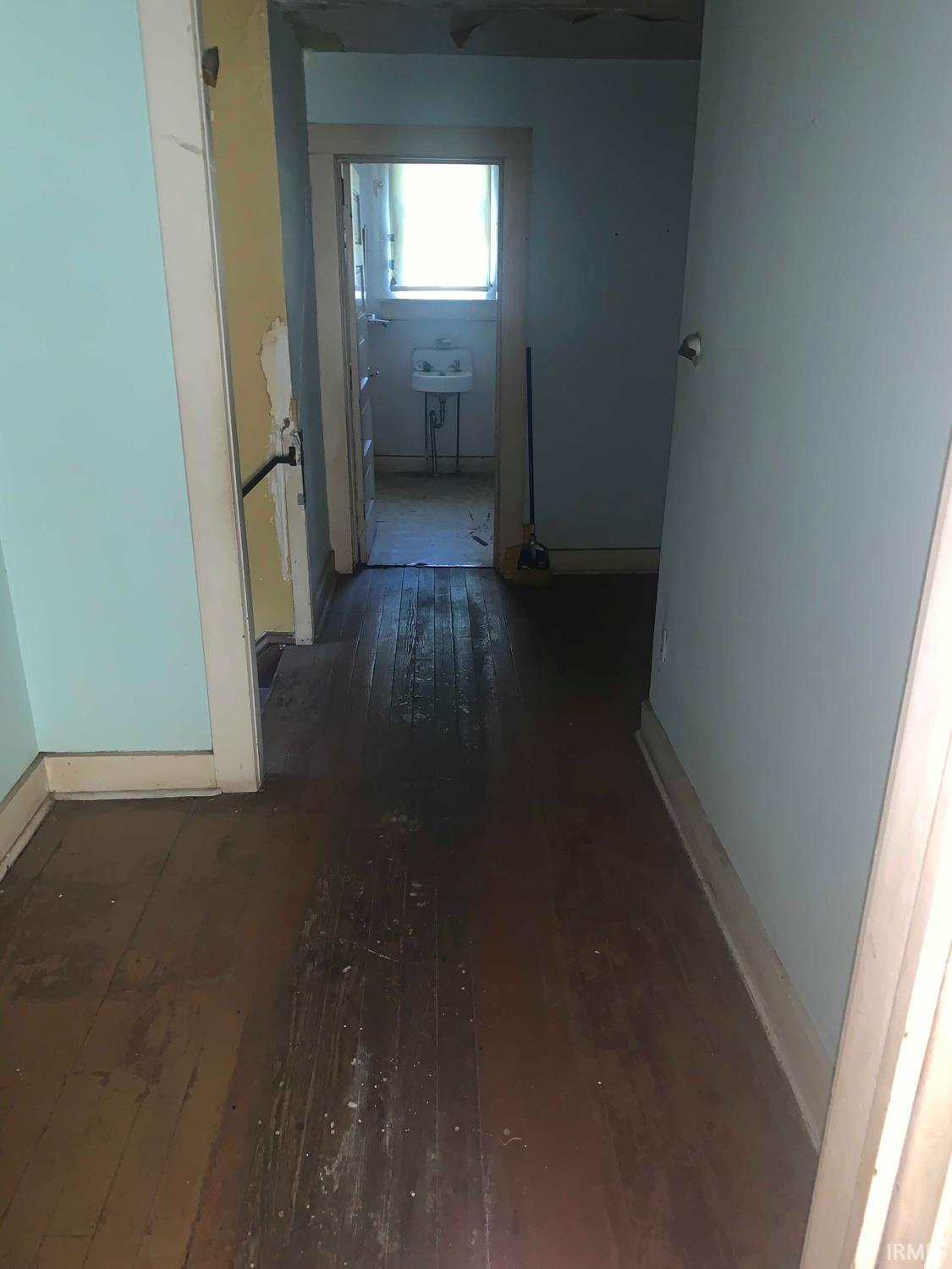 2801 Clinton