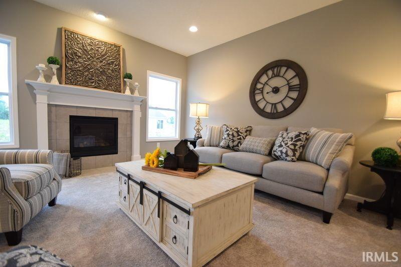 3615 Victoria Lakes
