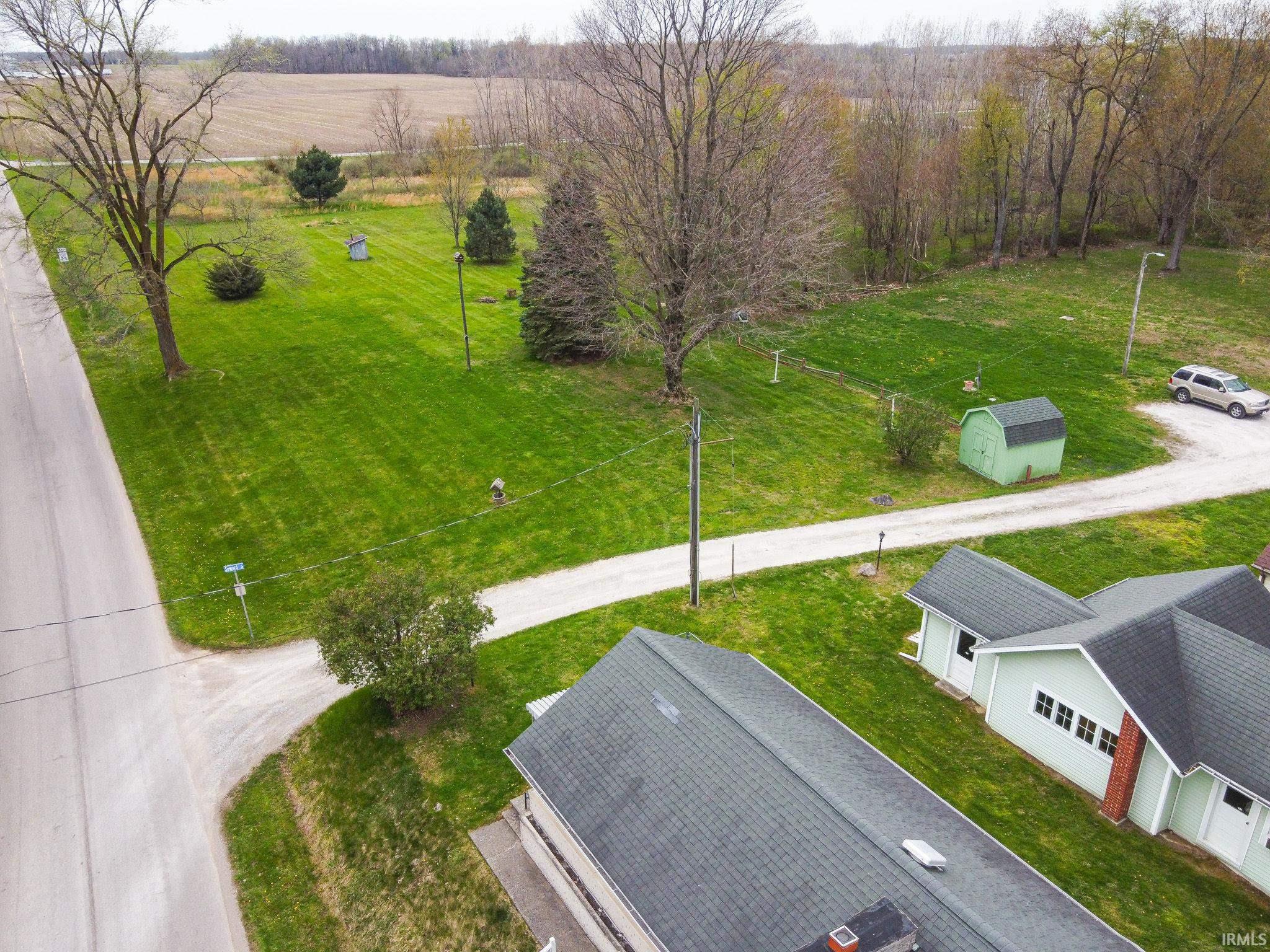 9877 S 750 west county, Claypool, IN 46510
