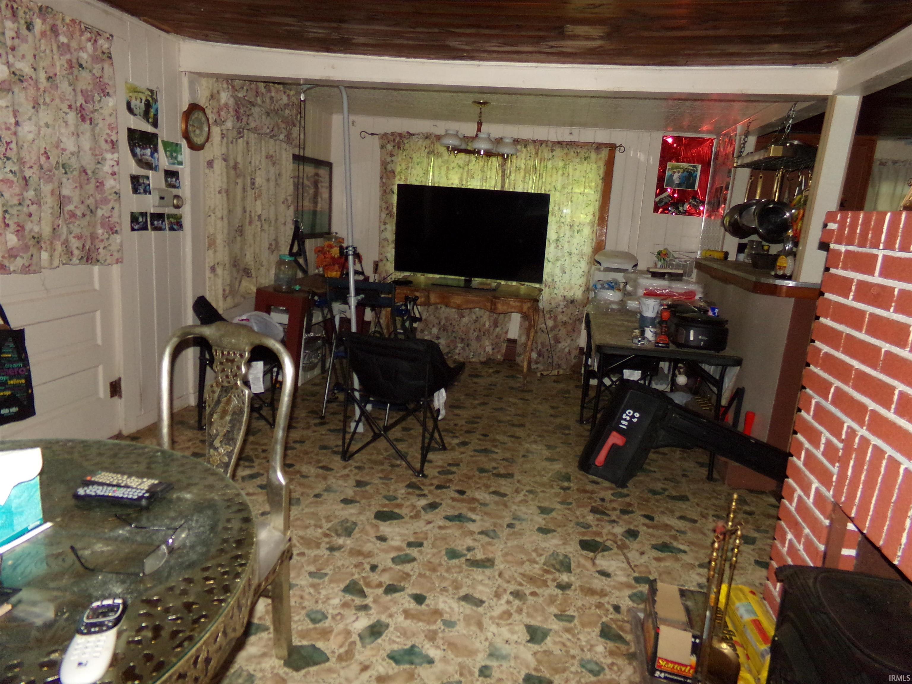 1850 Fox Lake