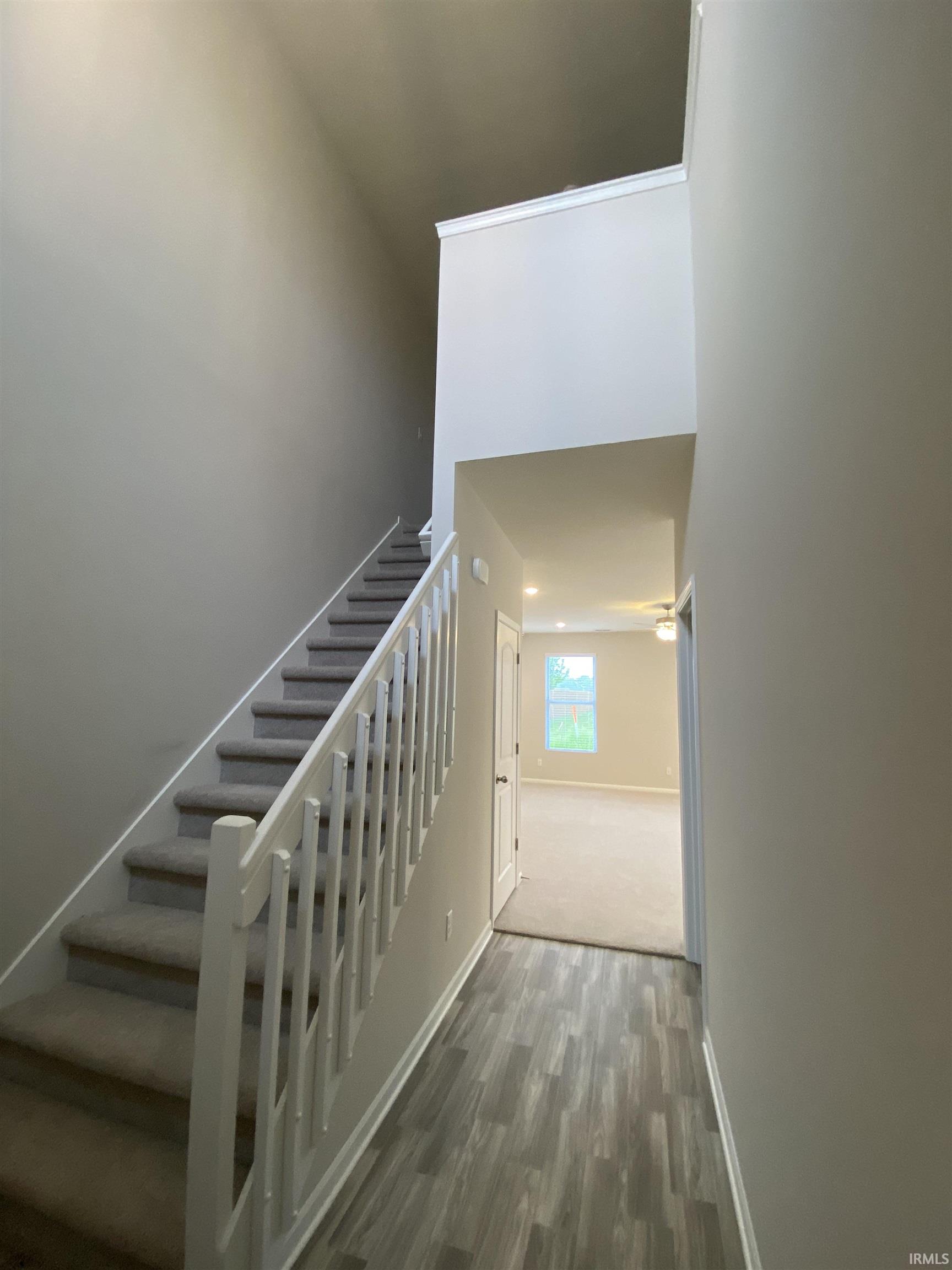 3593 Canal Square