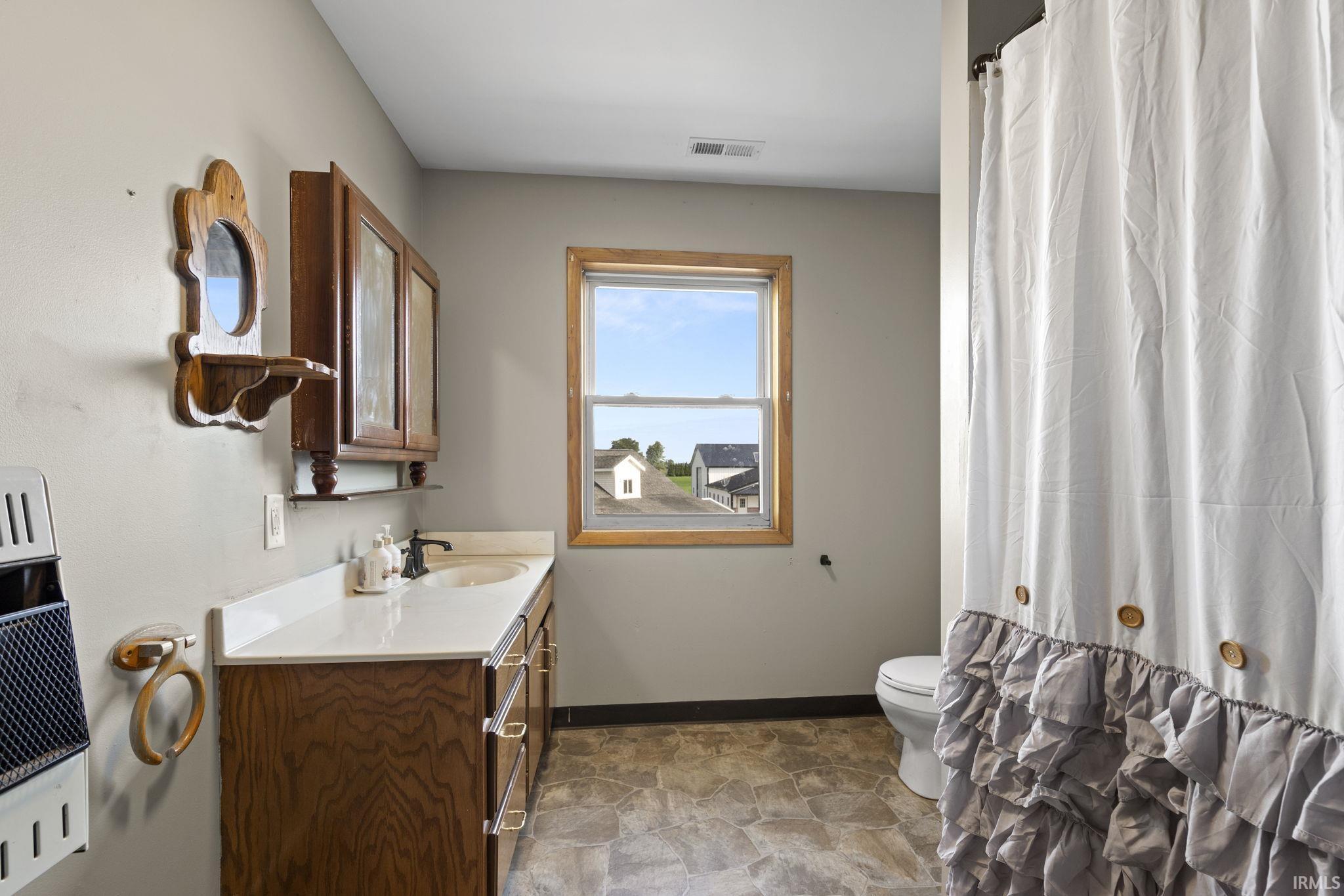10802 State Road 101