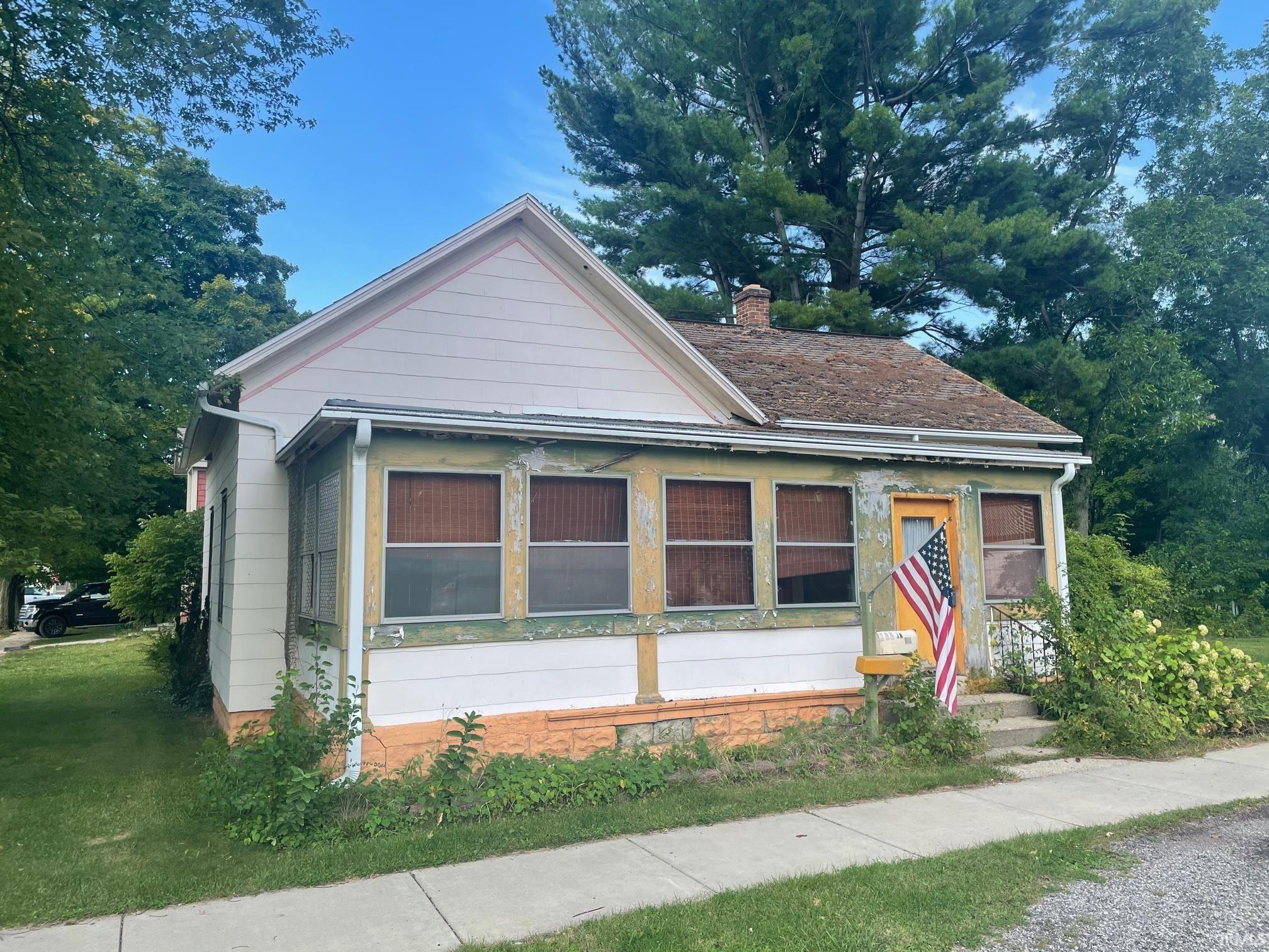 606 Indiana
