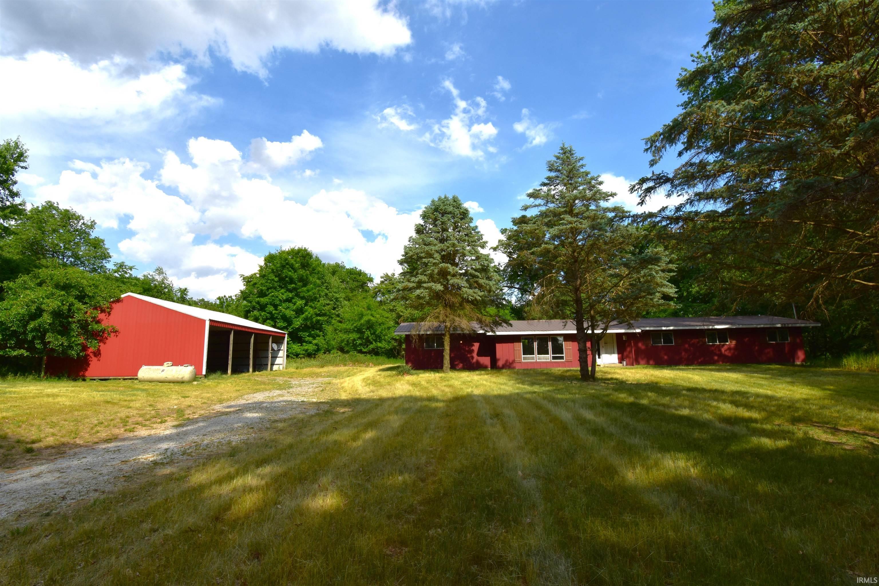 8332 525 West
