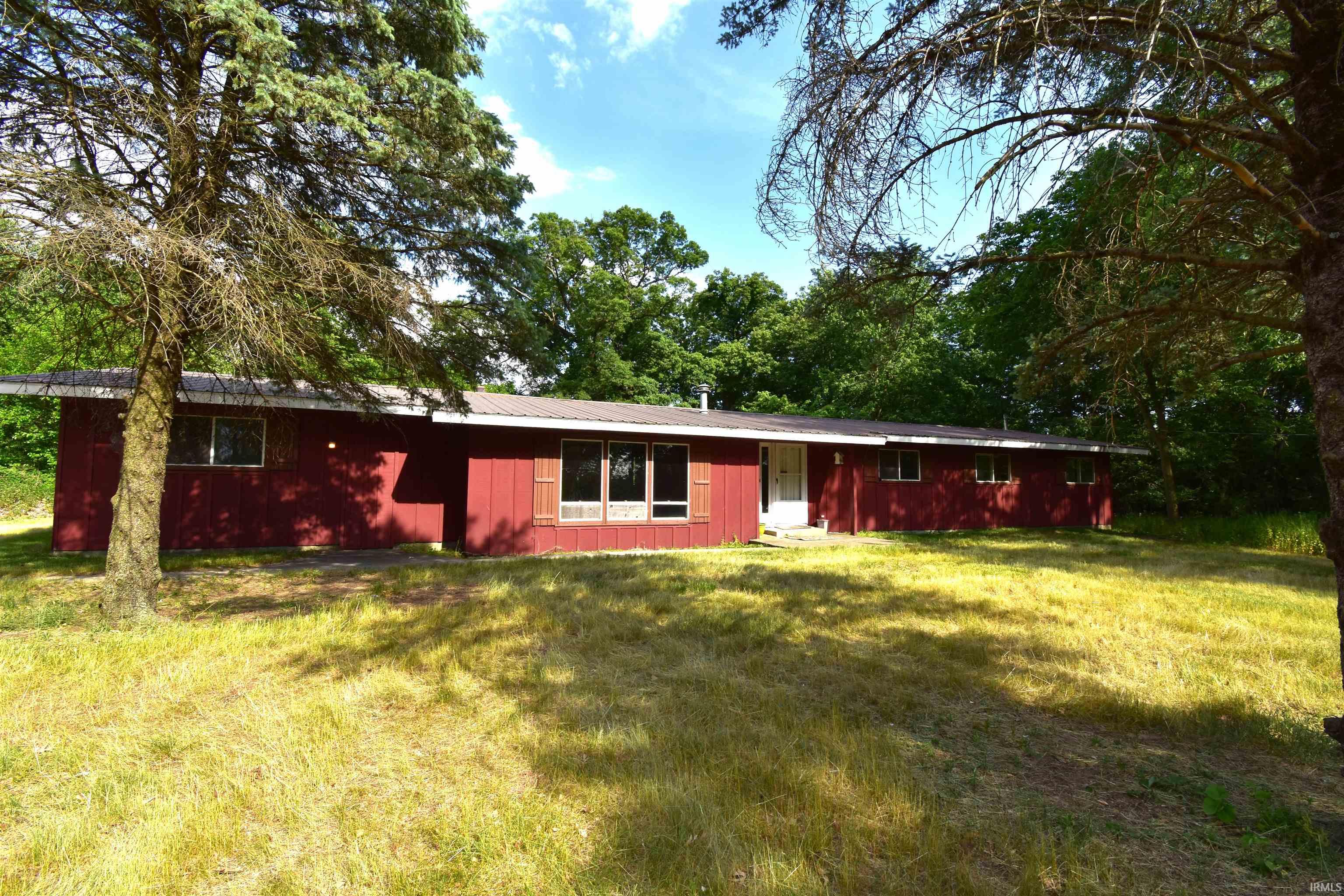 8332 525 West