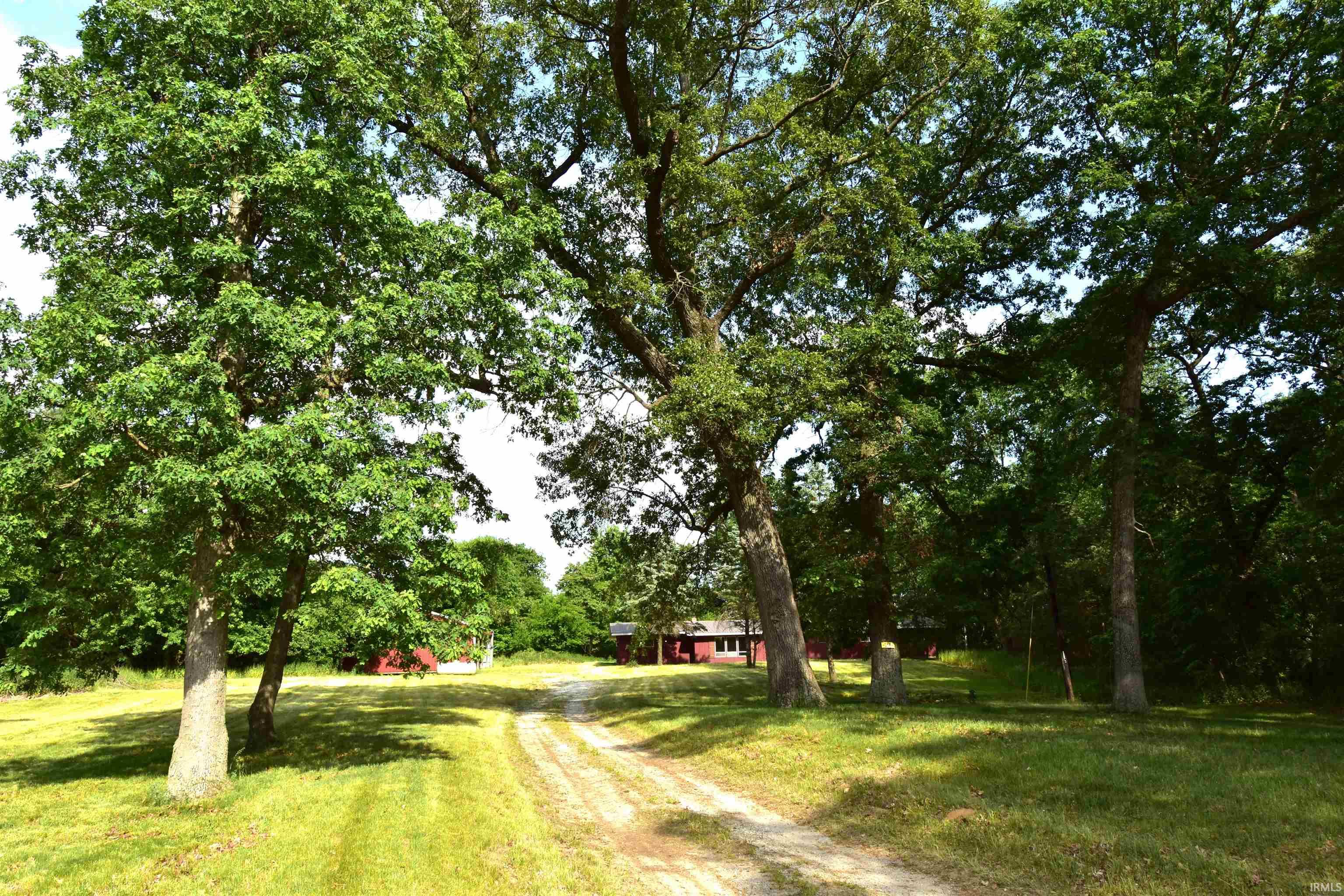 8332 525 West
