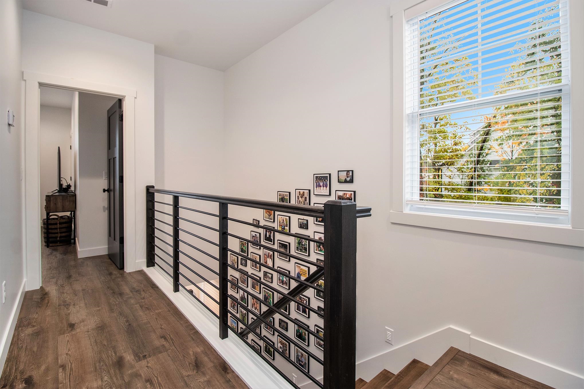 1123 Lawrence