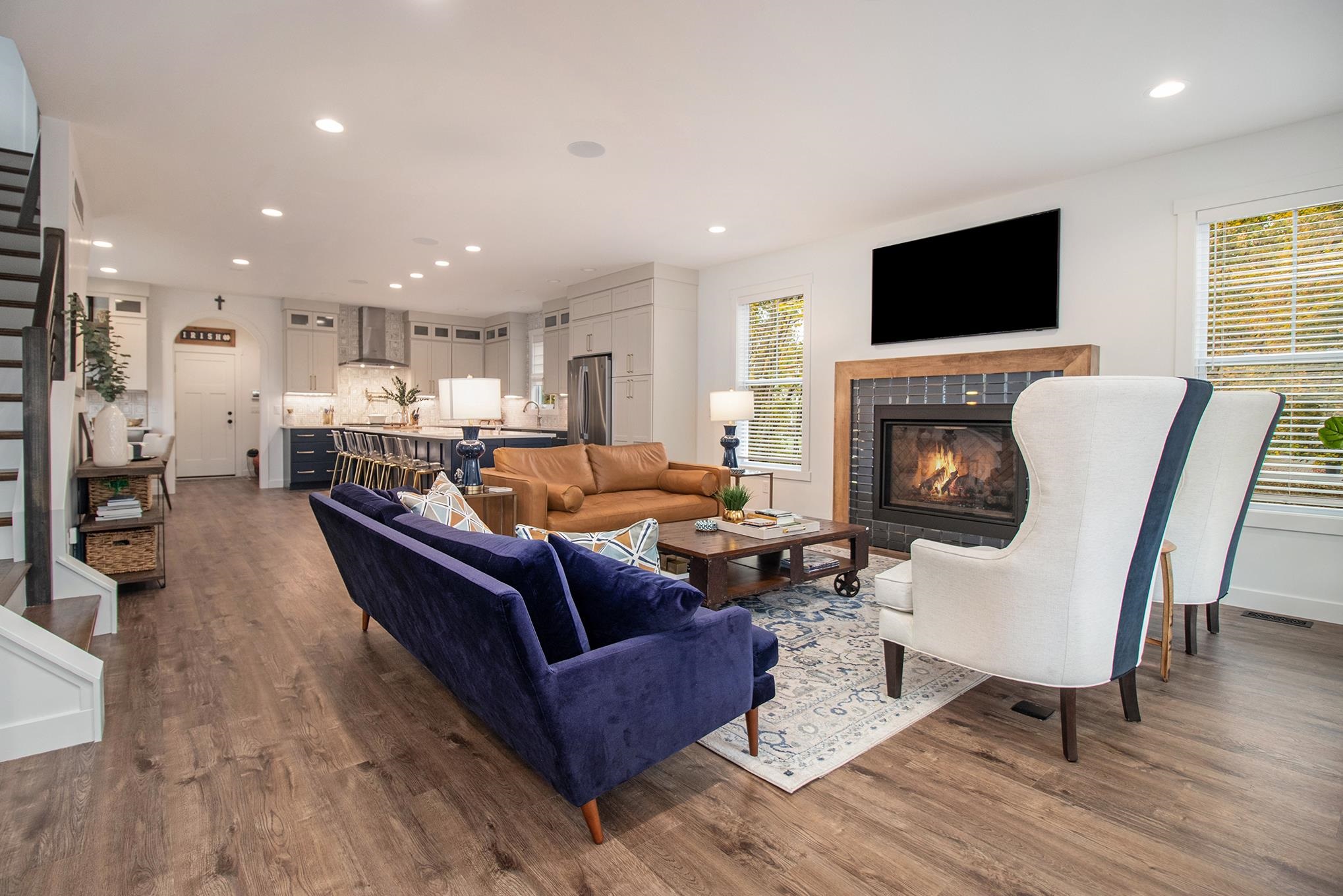 1123 Lawrence