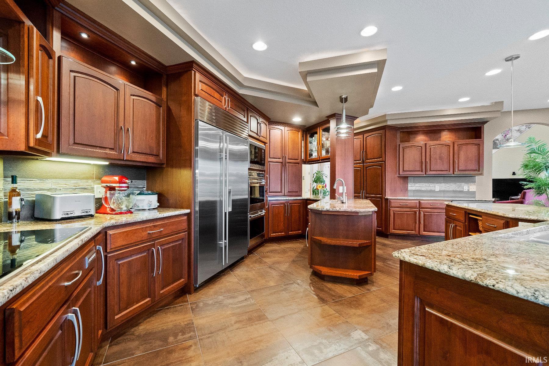 5402 Dyerbrook