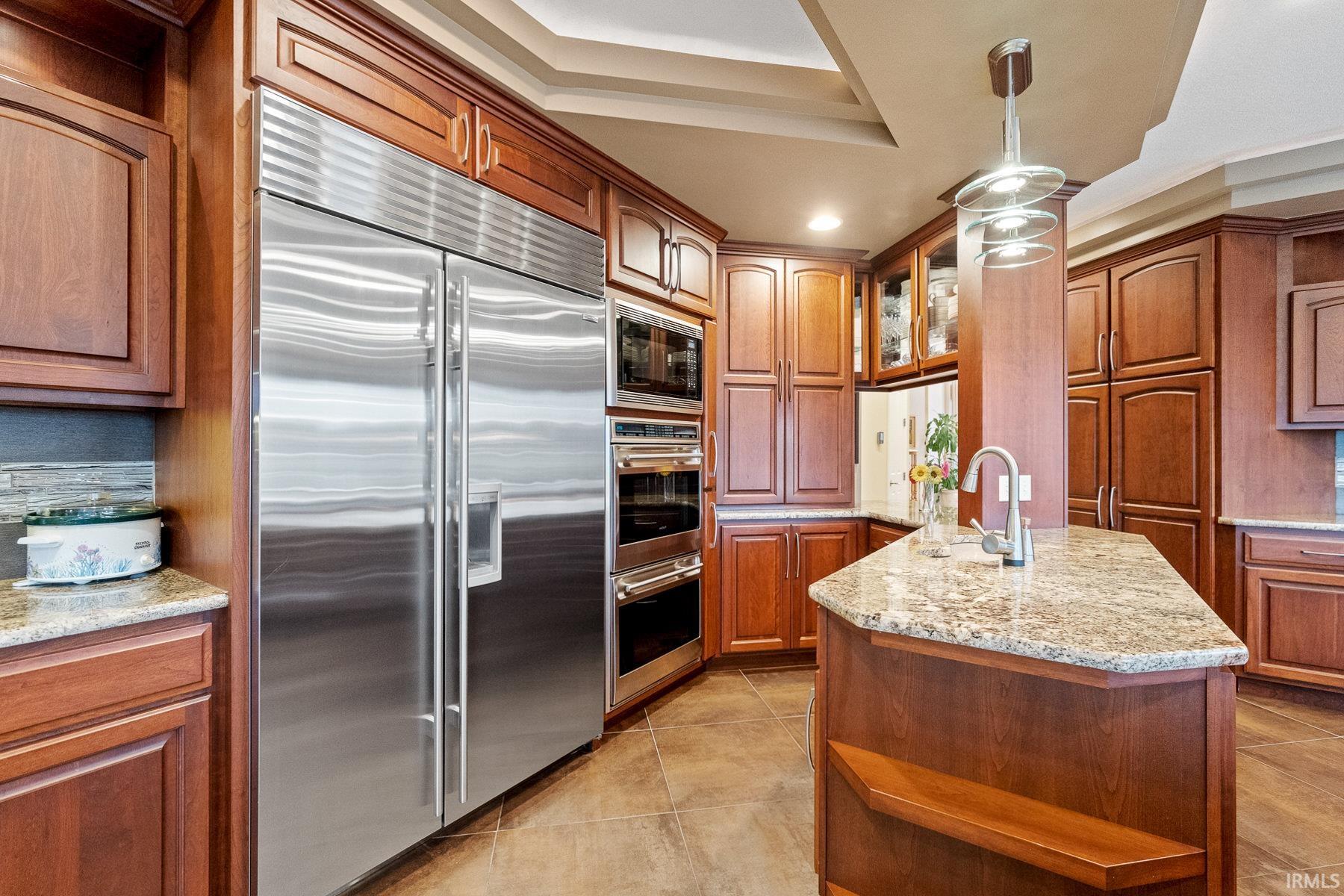 5402 Dyerbrook