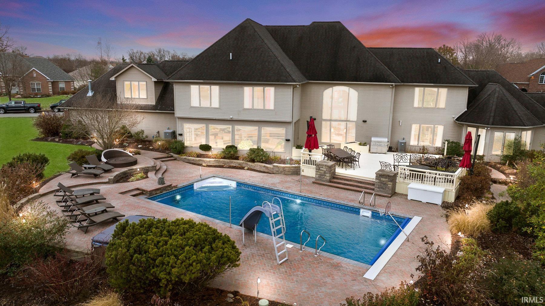 5402 Dyerbrook
