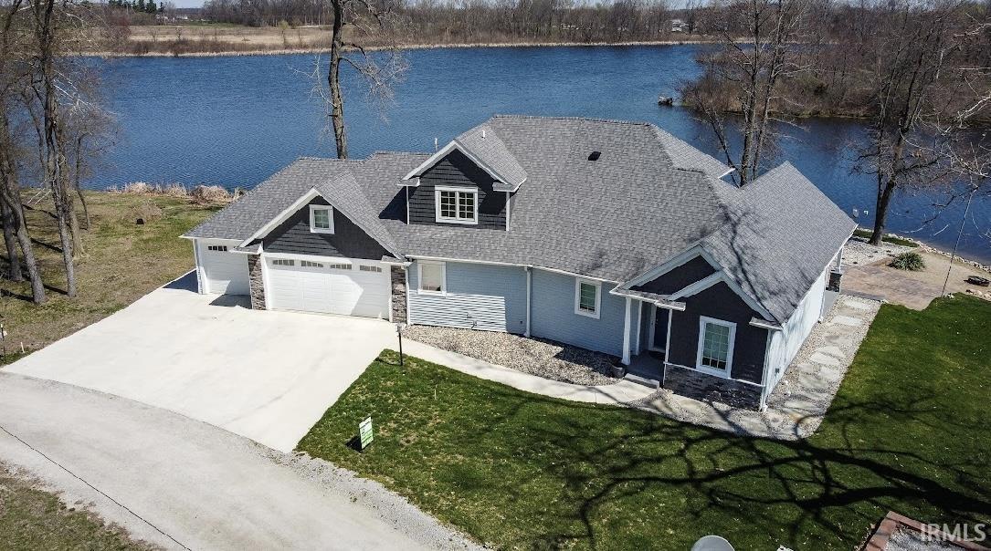 5425 Groveland