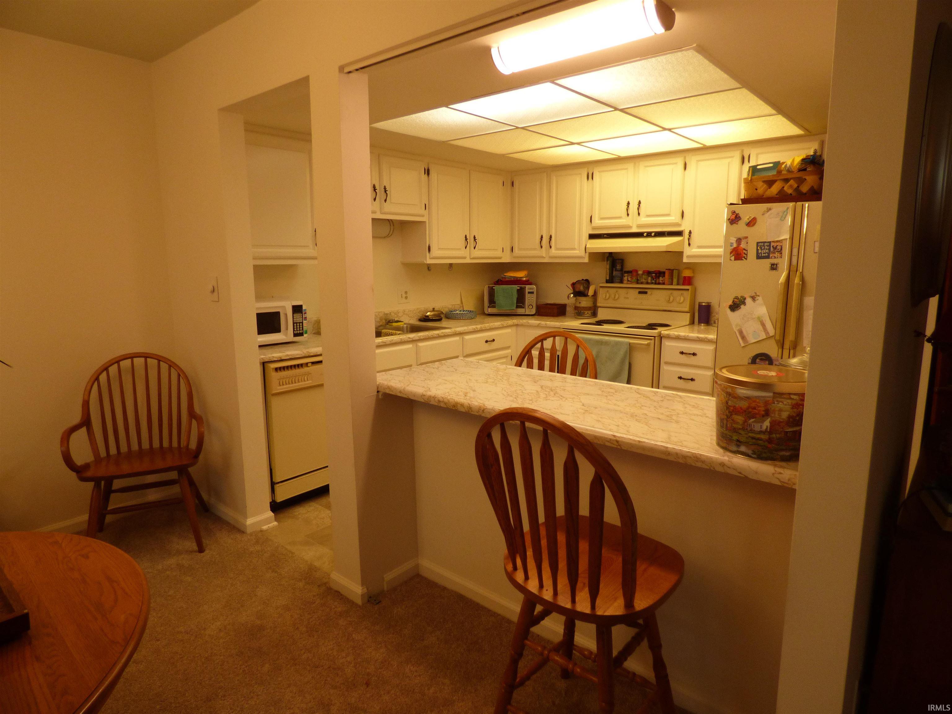 1077 Greenleaf, Apt 112