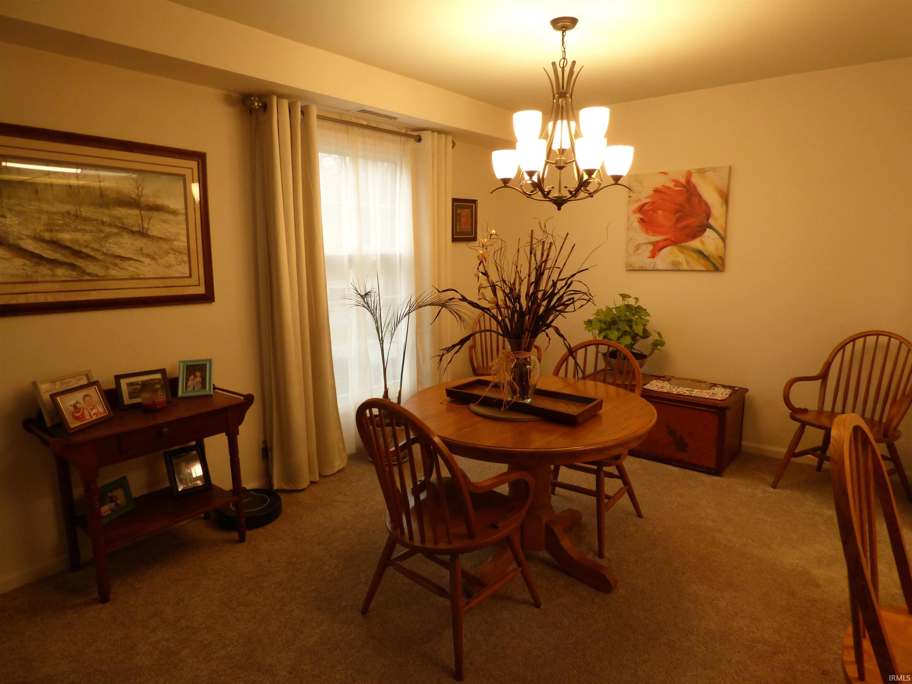 1077 Greenleaf, Apt 112