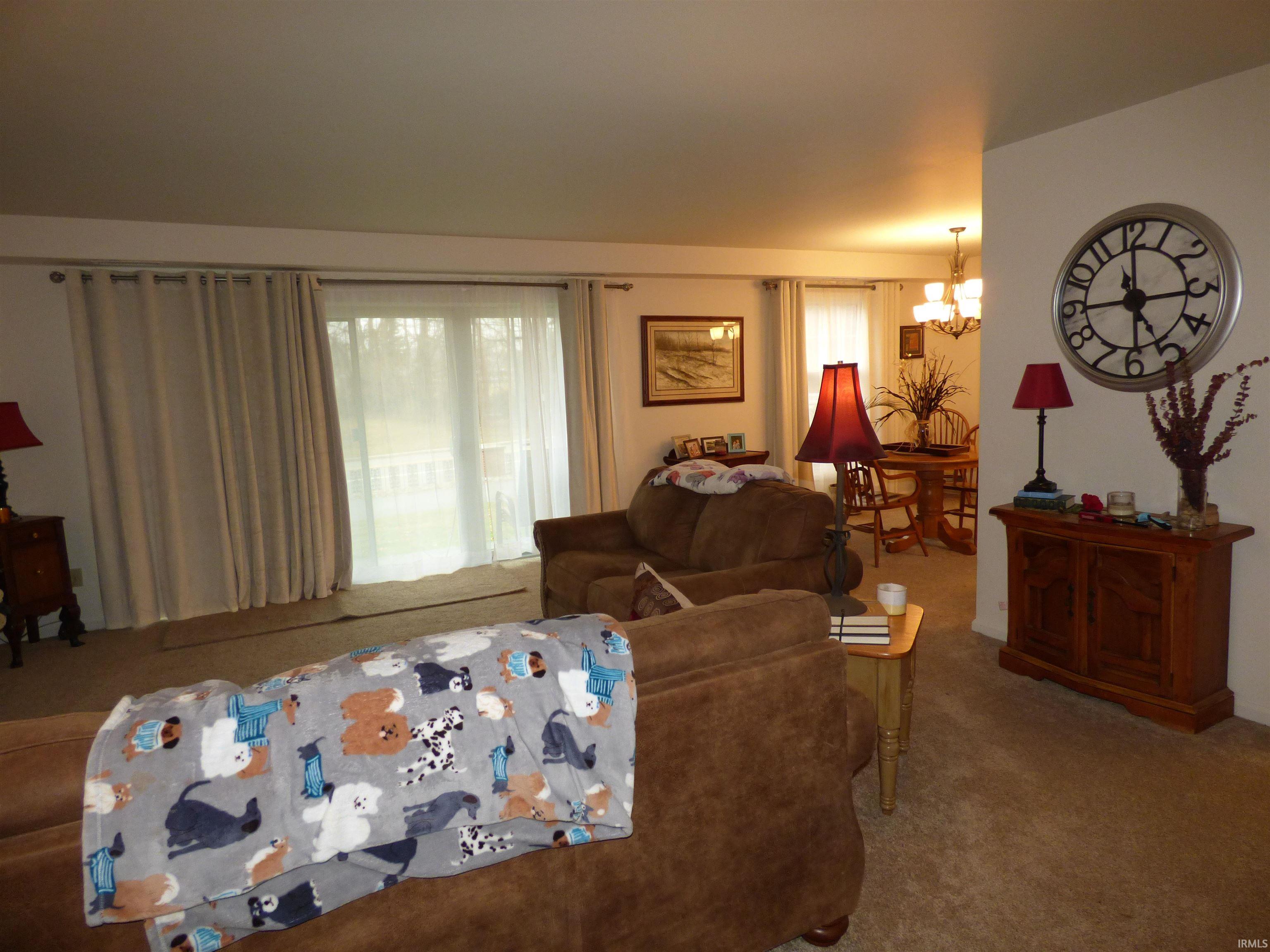 1077 Greenleaf, Apt 112