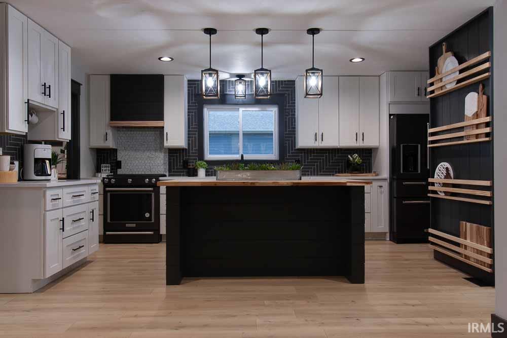 1102 Foster