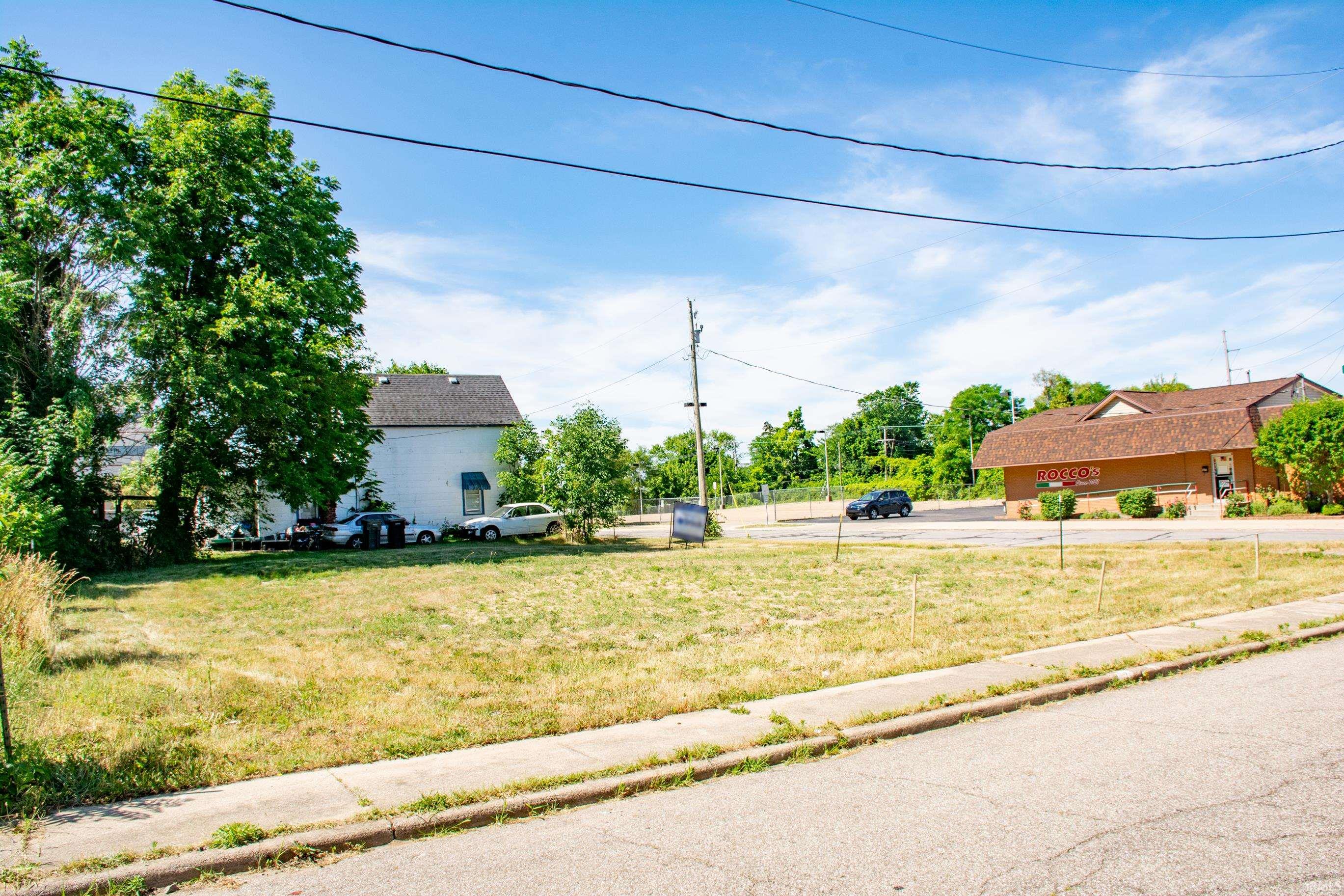 538 Saint Louis