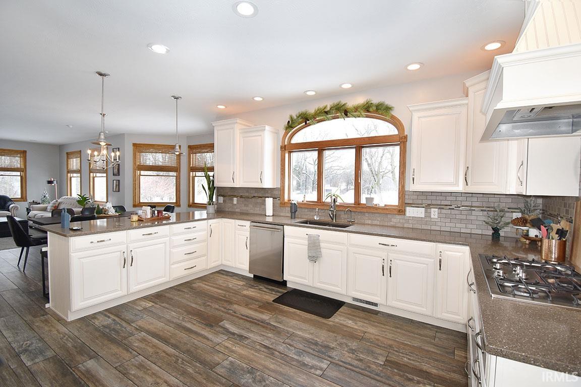 19518 County Road 16