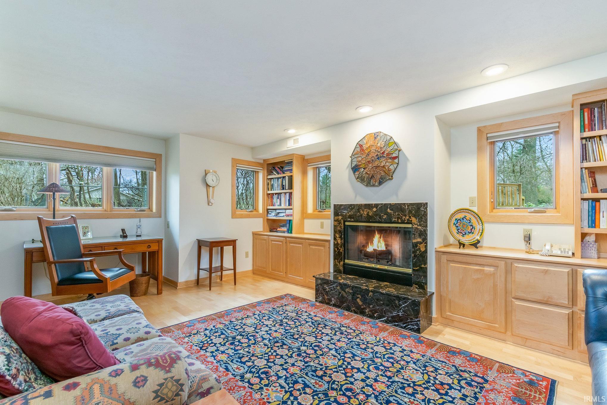 1739 Riverside