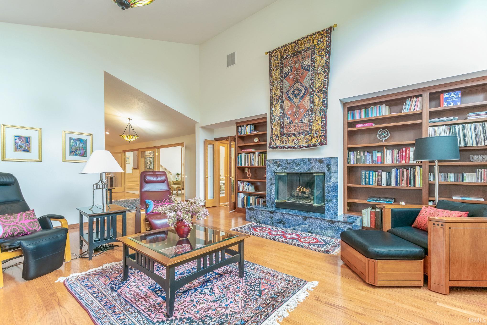 1739 Riverside