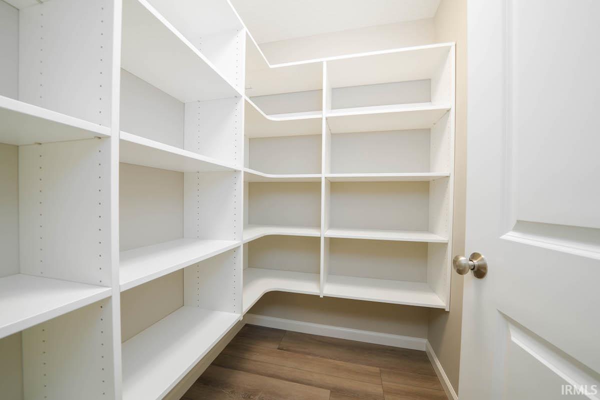 12125 Long Meadow