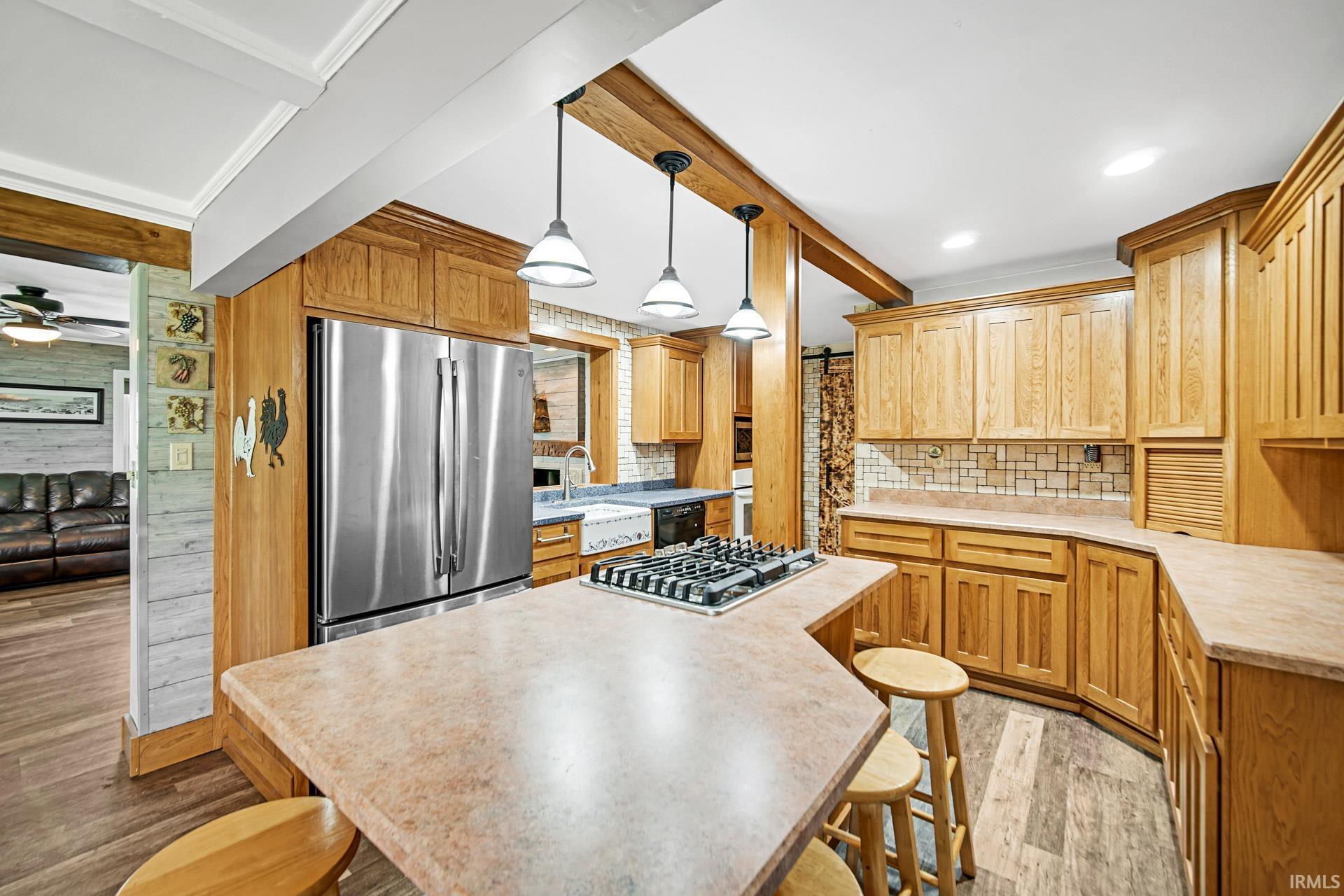 2822 Barrett